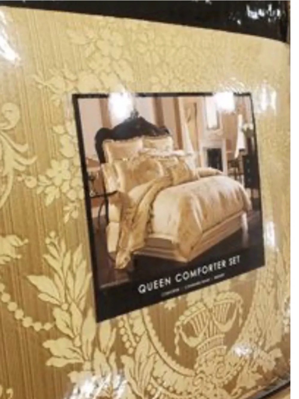 J Queen New York Napoleon 4-Pc. Comforter Set, Queen NEW